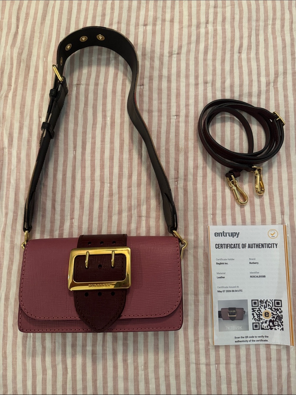 Burberry Small Medley Buckle Bag - Picture 6 of 11
